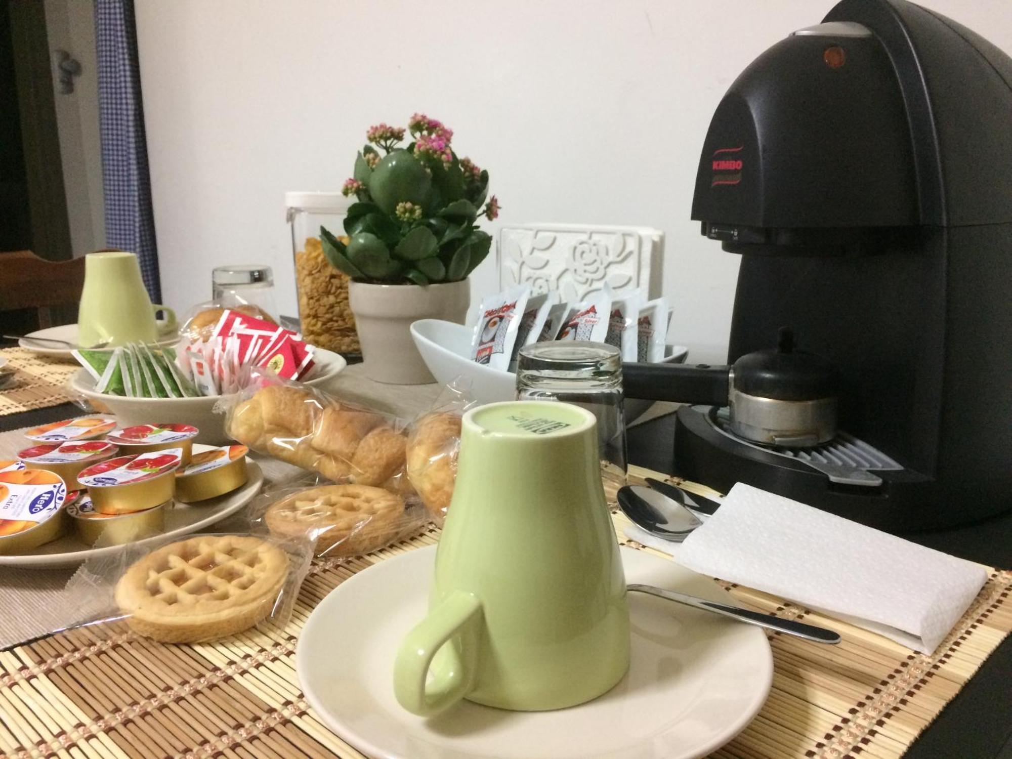 Apartment For 2 In Catania, B&B Le Voci Del Mercato Экстерьер фото